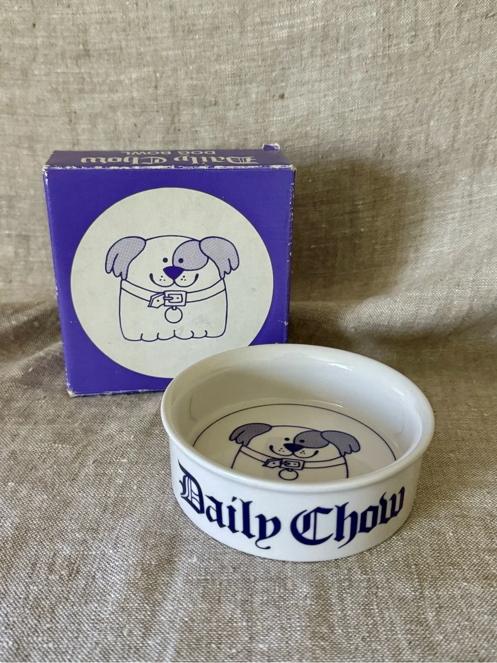 vintage Dakin Daily Chow ceramic dog bowl NIB